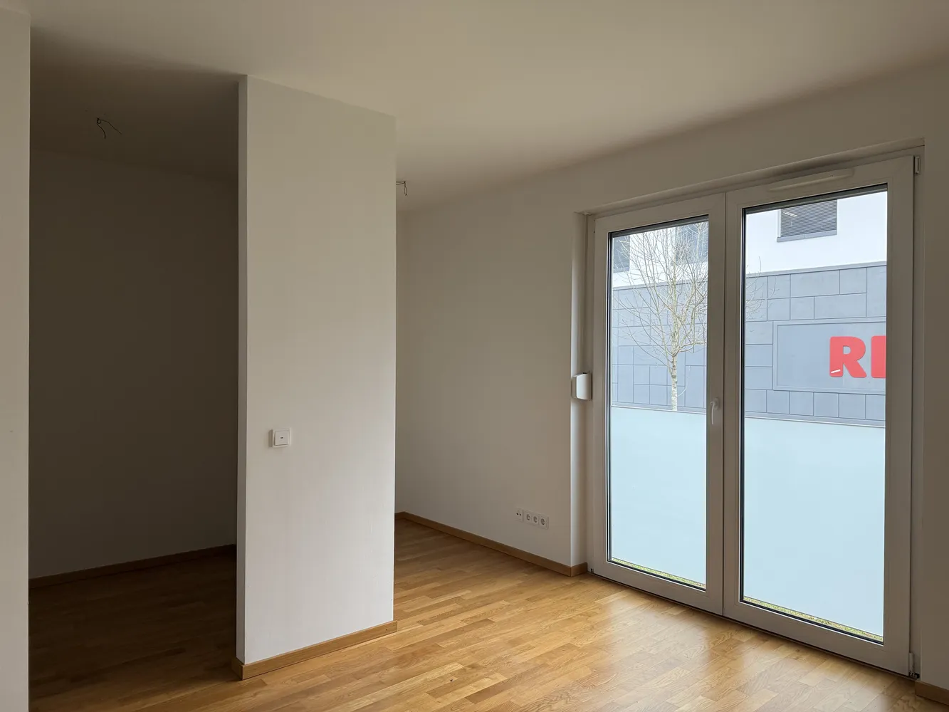 3 Zimmer Wohnung mit 97 m² in Düsseldorf – Bild 2