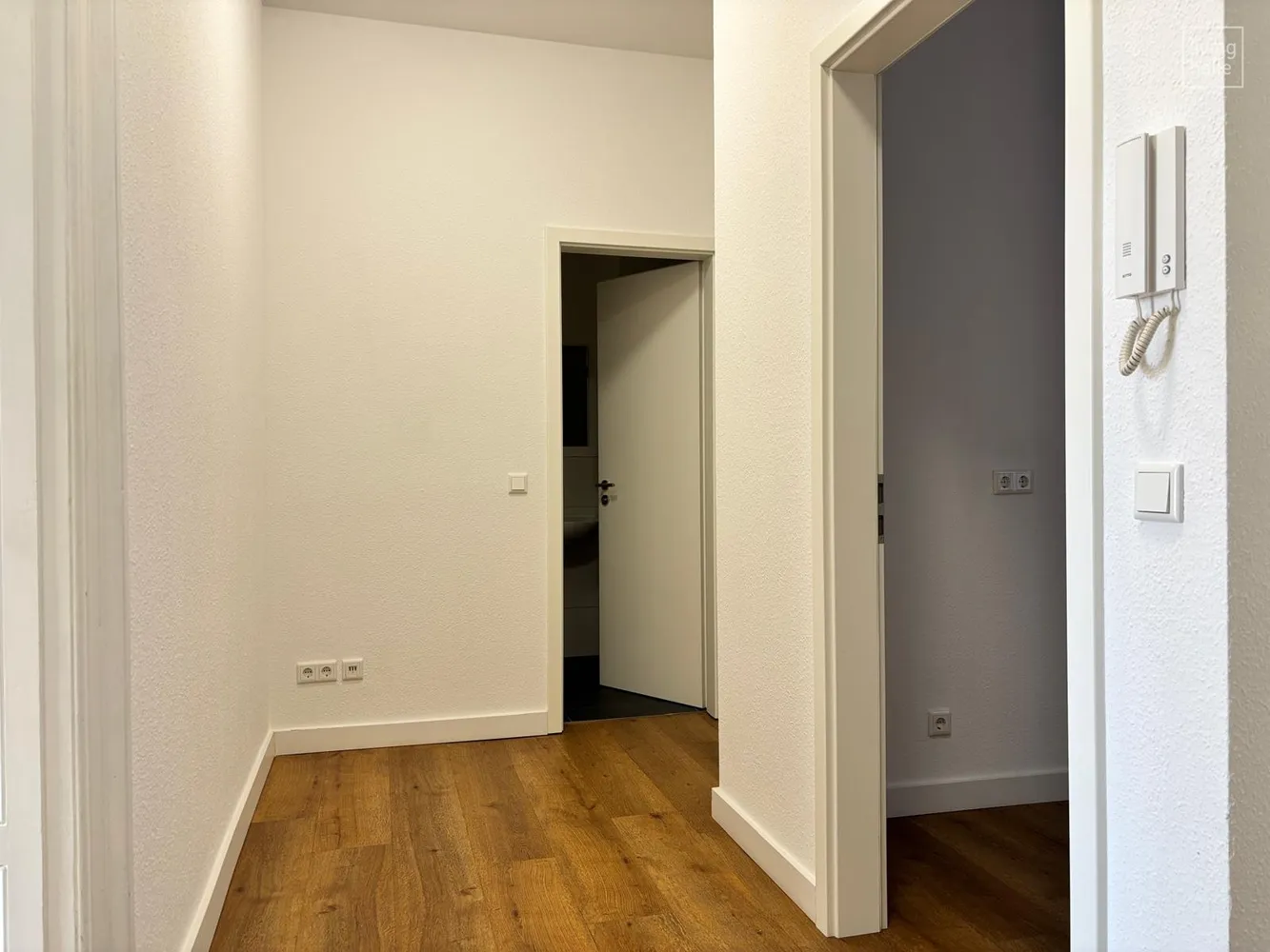 4 Zimmer Wohnung mit 105 m² in Halle (Saale) – Bild 2