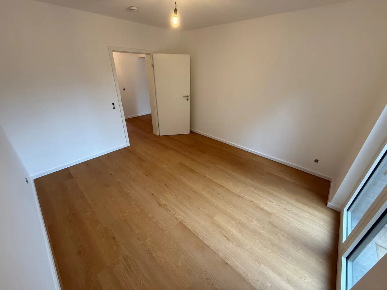 2 Zimmer Wohnung mit 65 m² in Köln – Bild 7
