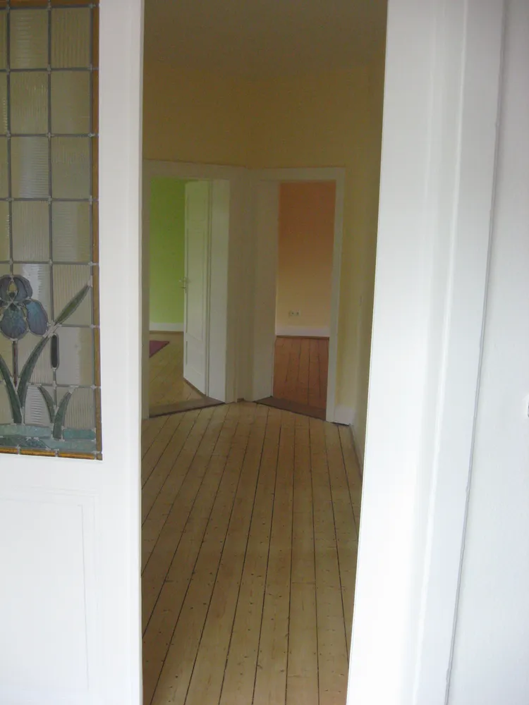 7 Zimmer Haus mit 200 m² in Wiesbaden – Bild 12