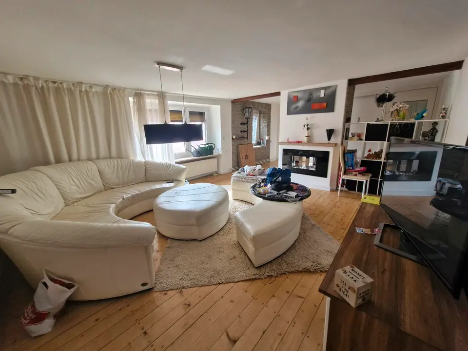 4 room house with 110 m² in Aschersleben – Photo 1