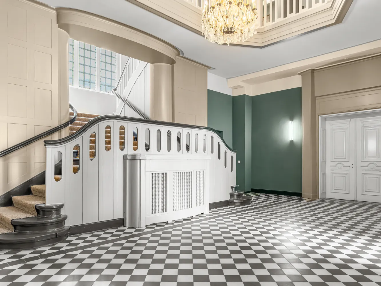 5 Zimmer Wohnung mit 204 m² in Berlin – Bild 4
