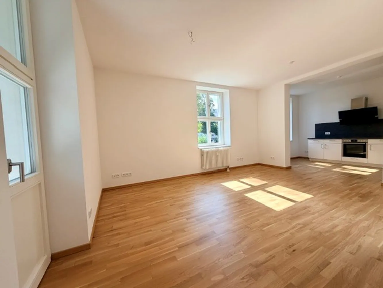 1 room apartment with 55 m² in Berlin – Photo 12