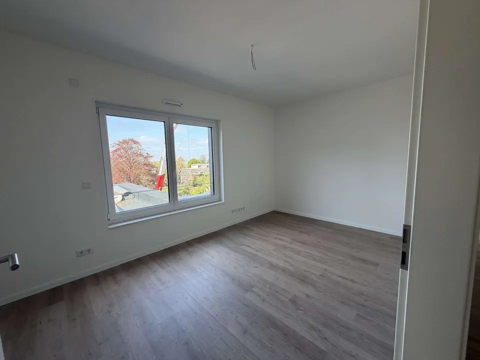 4 Zimmer Wohnung mit 112 m² in Neumünster – Bild 2