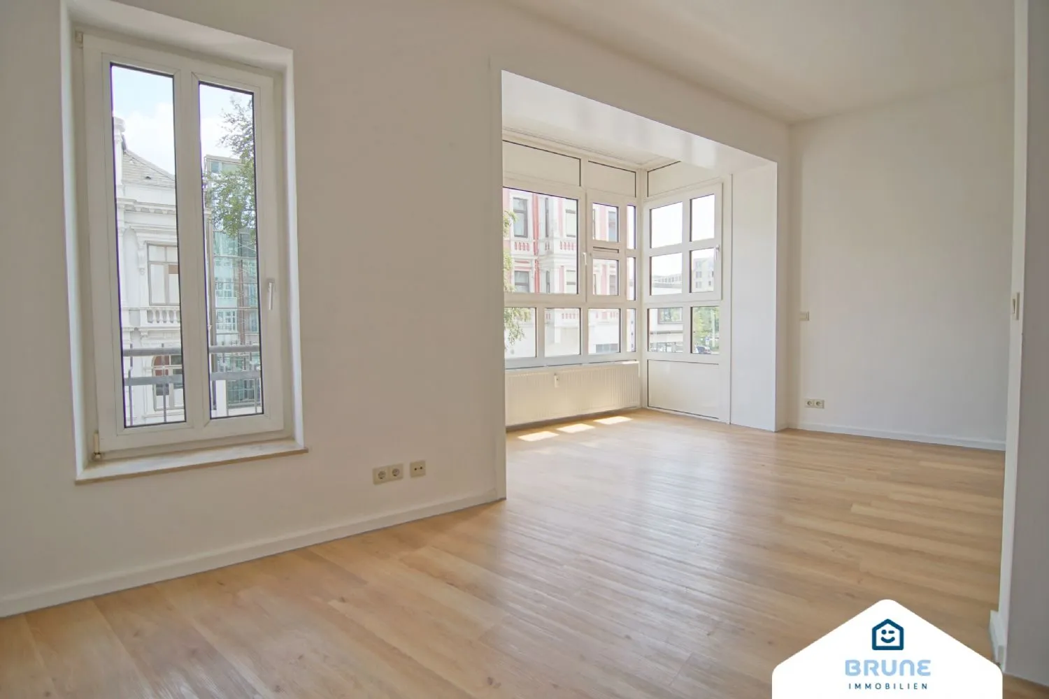 2 Zimmer Wohnung mit 49 m² in Bremerhaven – Bild 2