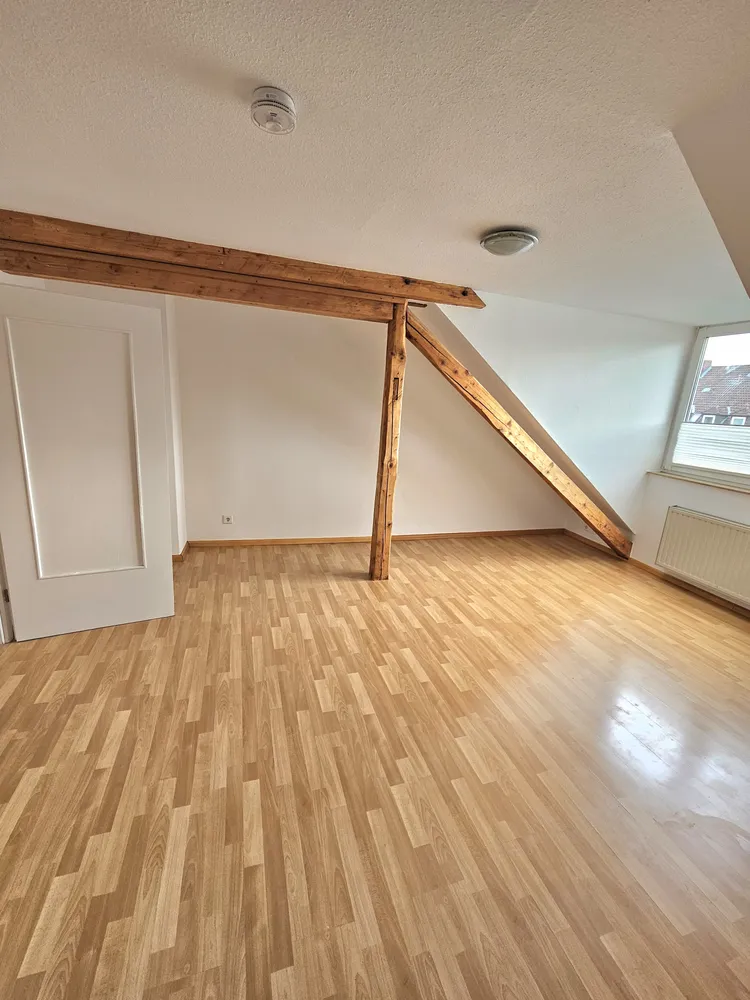 2 Zimmer Wohnung mit 72 m² in Hannover – Bild 2