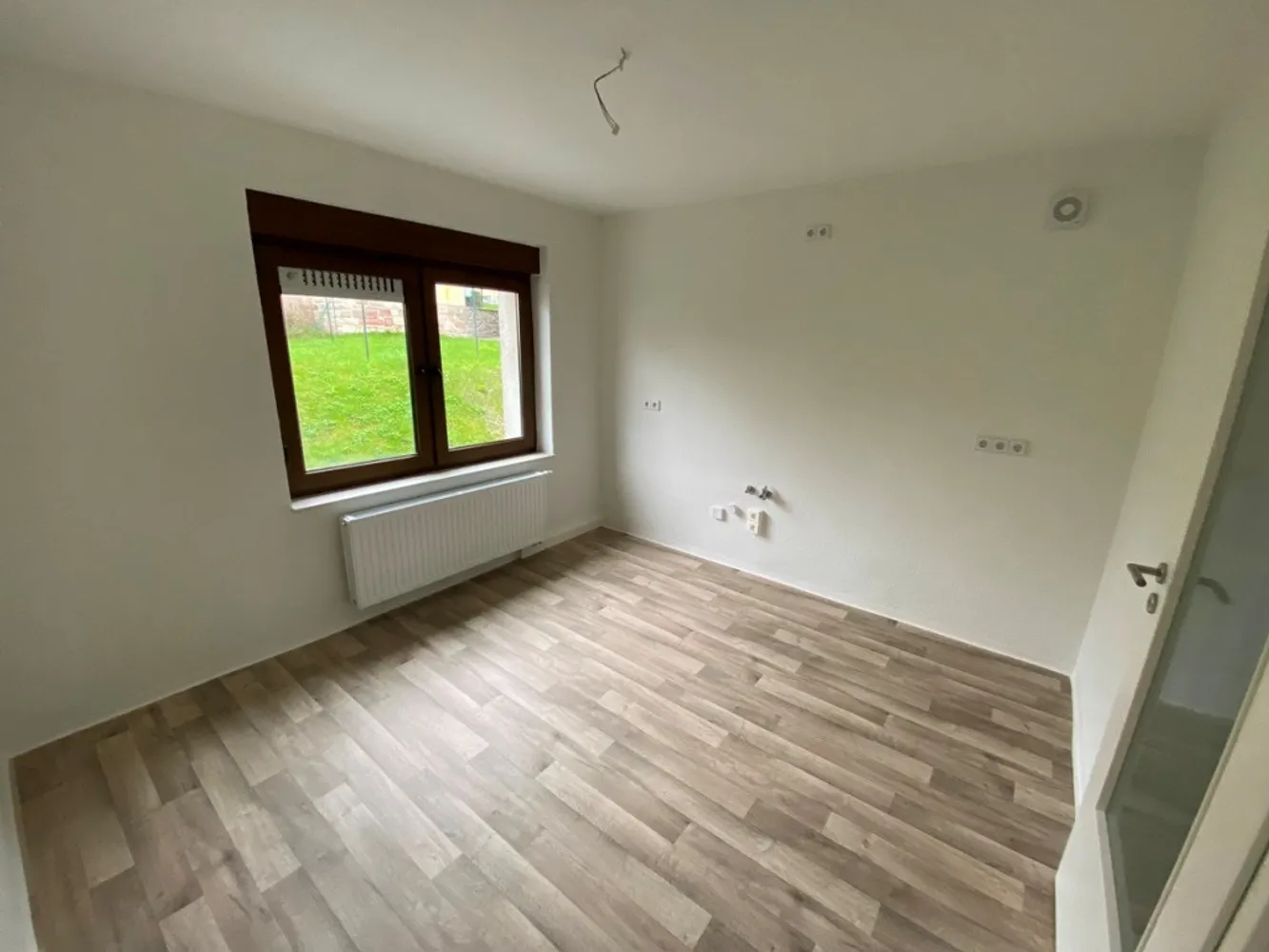 4 Zimmer Wohnung mit 73 m² in Suhl – Bild 2