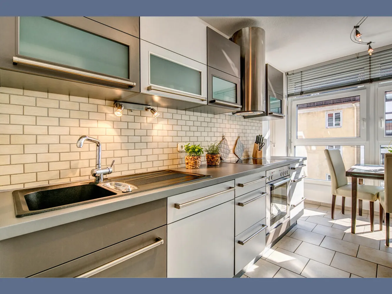 2 room apartment with 60 m² in Munich – Photo 1