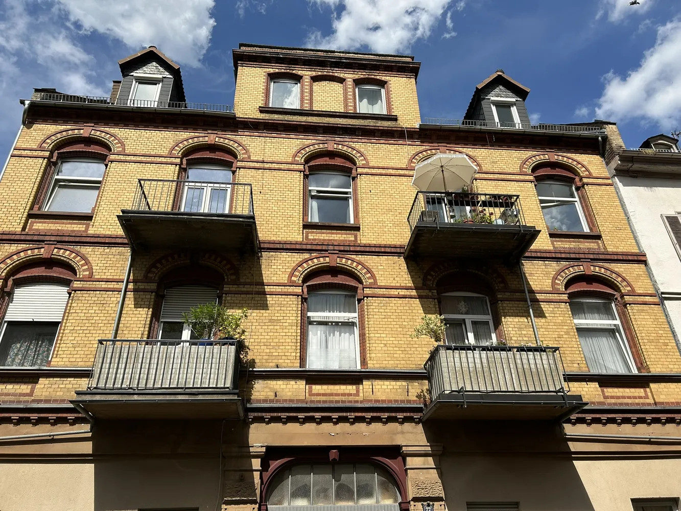2 Zimmer Wohnung mit 47 m² in Wiesbaden – Bild 1