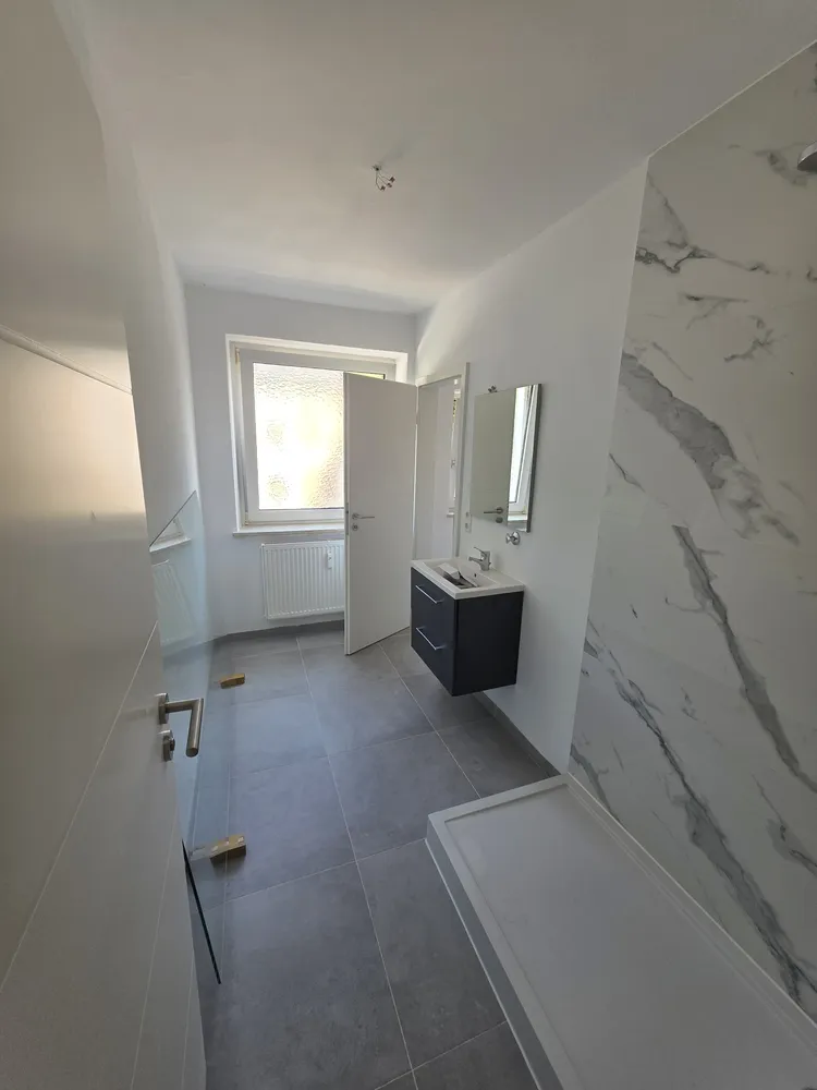 2 Zimmer Wohnung mit 65 m² in Augsburg – Bild 2
