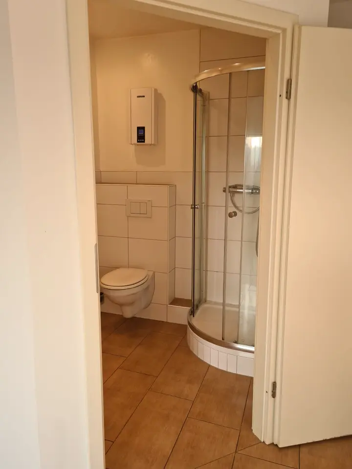 2 Zimmer Wohnung mit 60 m² in Saarbrücken – Bild 3