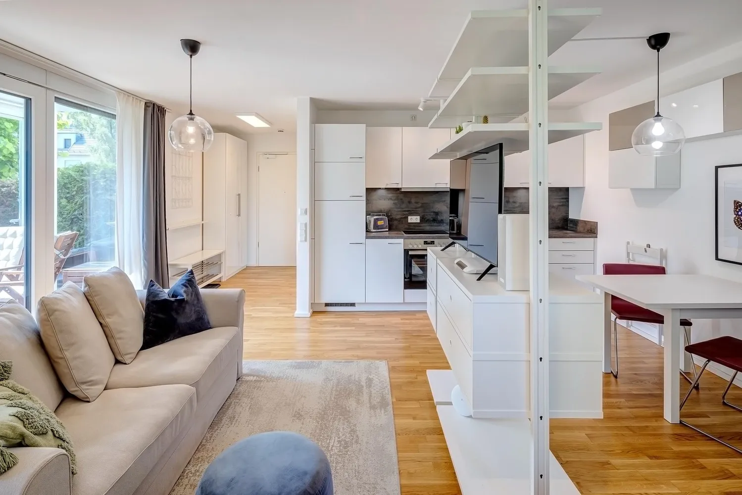 1 Zimmer Wohnung mit 42 m² in München – Bild 2