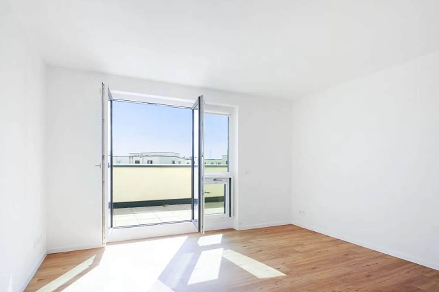 4 Zimmer Wohnung mit 105 m² in Berlin – Bild 3