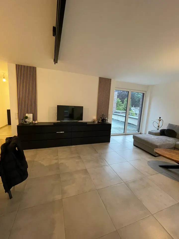 2 Zimmer Wohnung mit 83 m² in Emmerich am Rhein – Bild 1