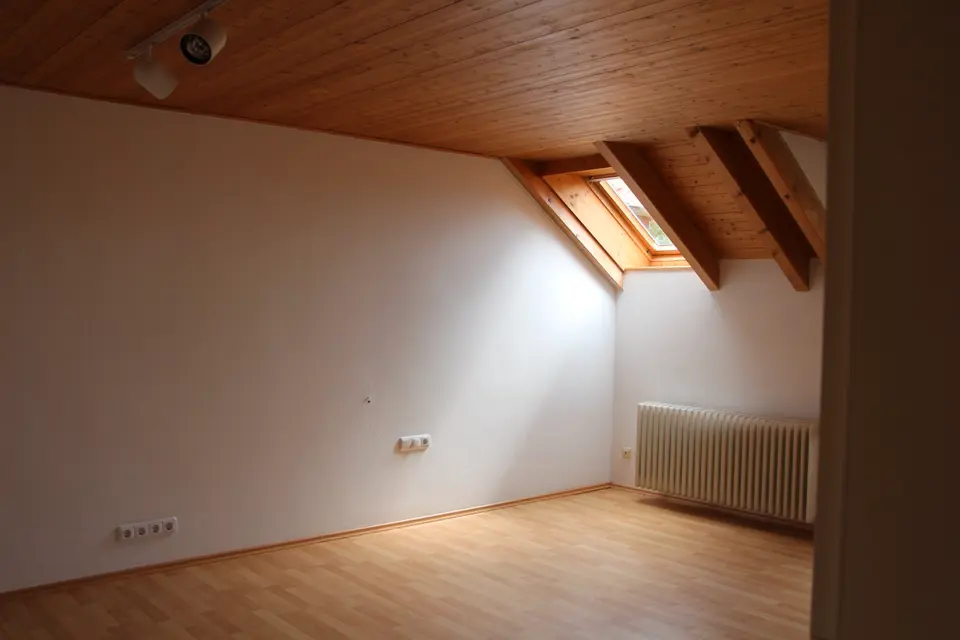 3 Zimmer Haus mit 147 m² in Nördlingen – Bild 7