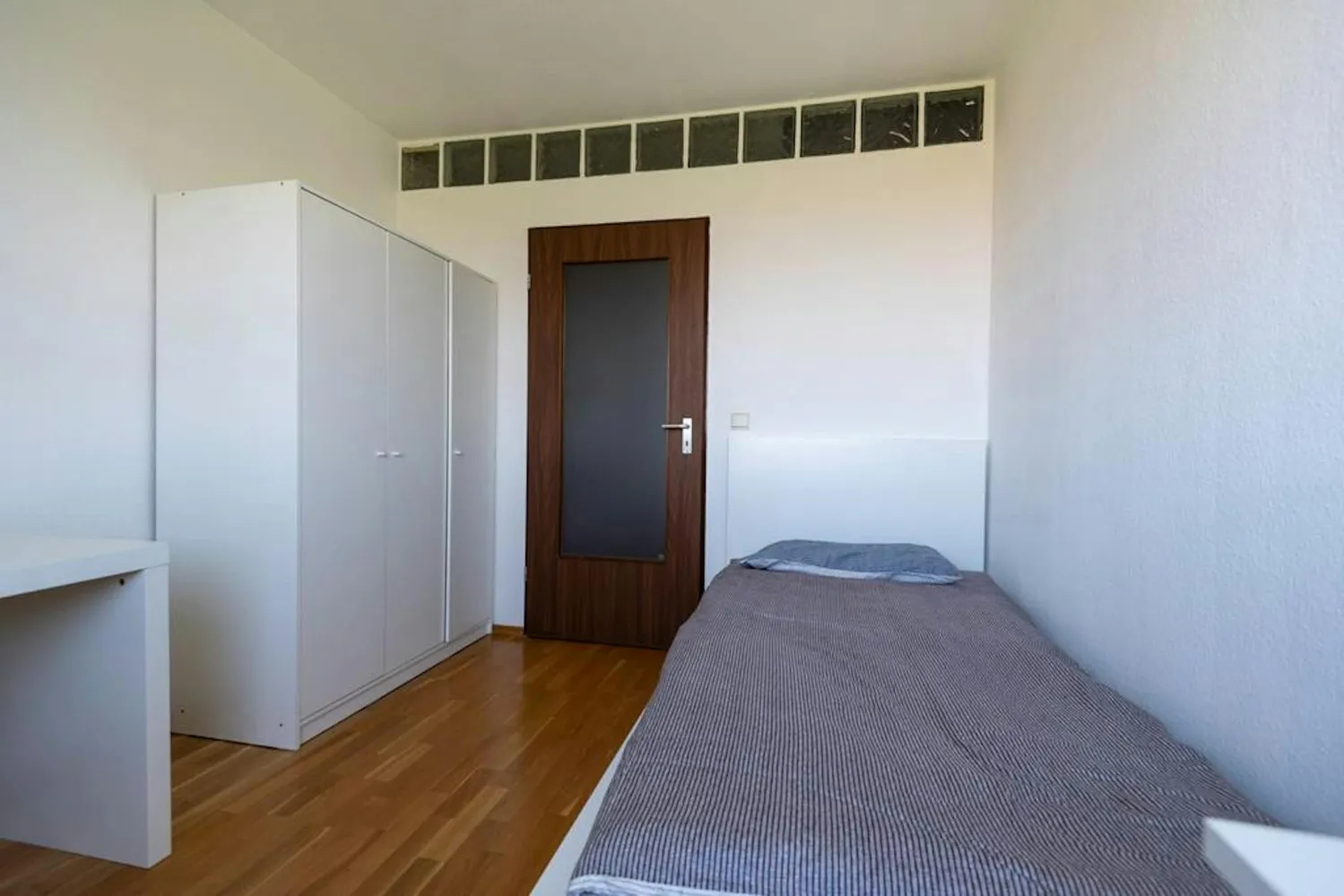WG-Zimmer in Hürth – Bild 3