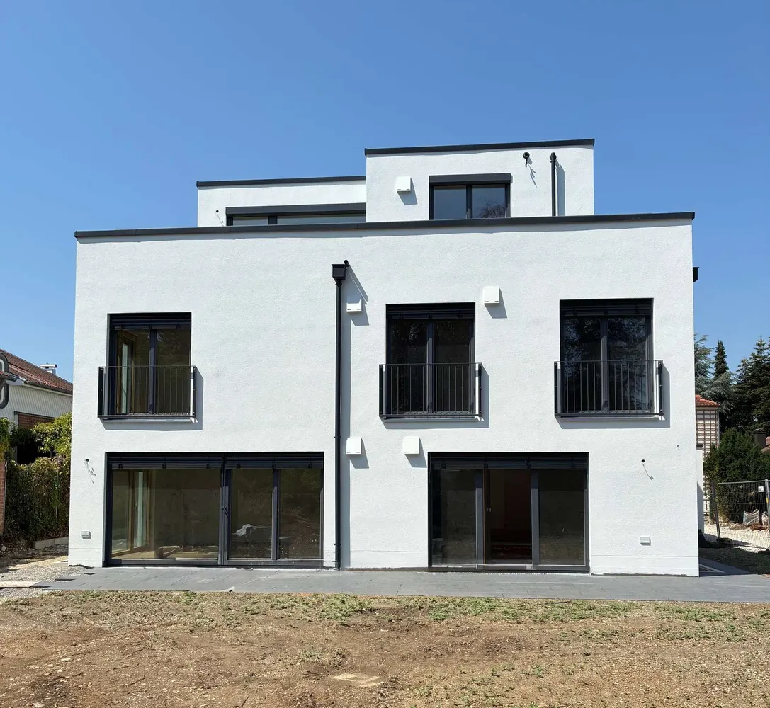 5 Zimmer Wohnung mit 146 m² in München – Bild 1