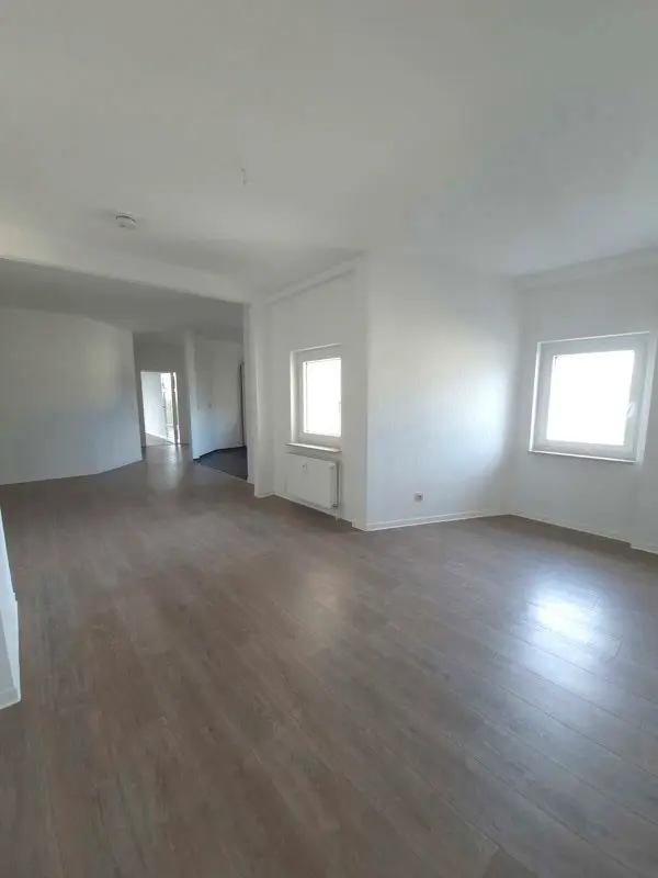 3 Zimmer Wohnung mit 90 m² in Magdeburg – Bild 1