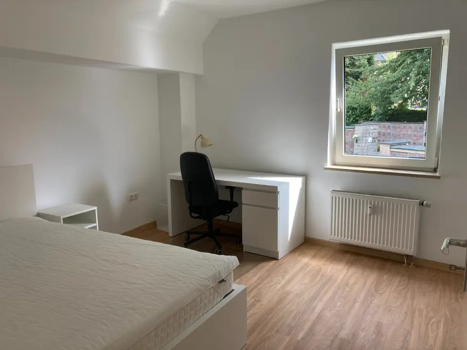 5 Zimmer Wohnung mit 95 m² in Deggendorf – Bild 2