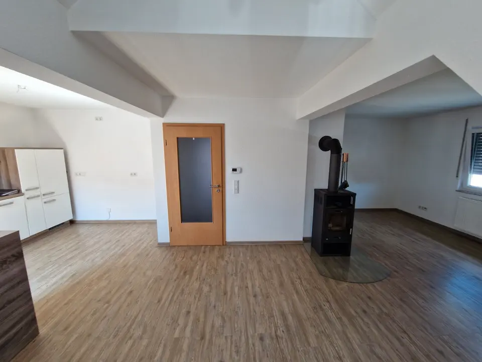 3 Zimmer Wohnung mit 93 m² in Miltenberg – Bild 2