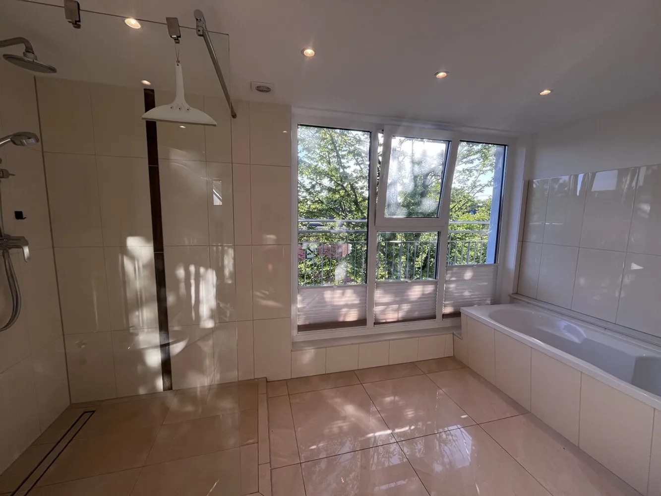 3 Zimmer Wohnung mit 88 m² in Hamburg – Bild 9
