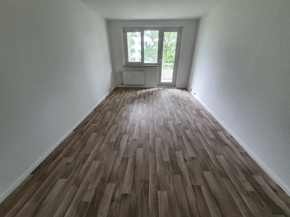 2 Zimmer Wohnung mit 52 m² in Neubrandenburg – Bild 1