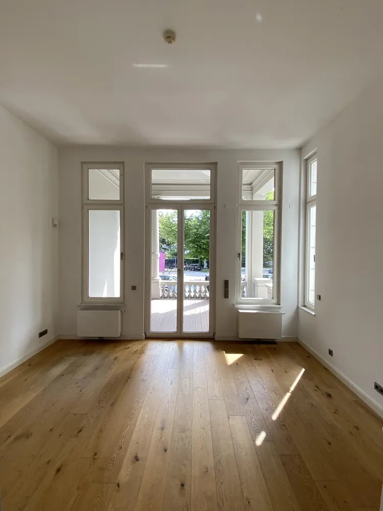 4 Zimmer Wohnung mit 212 m² in Hamburg – Bild 8