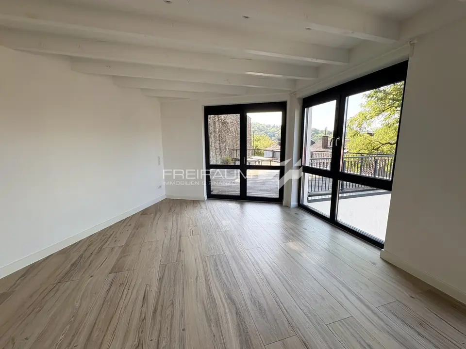 3 Zimmer Wohnung mit 102 m² in Siegen – Bild 2