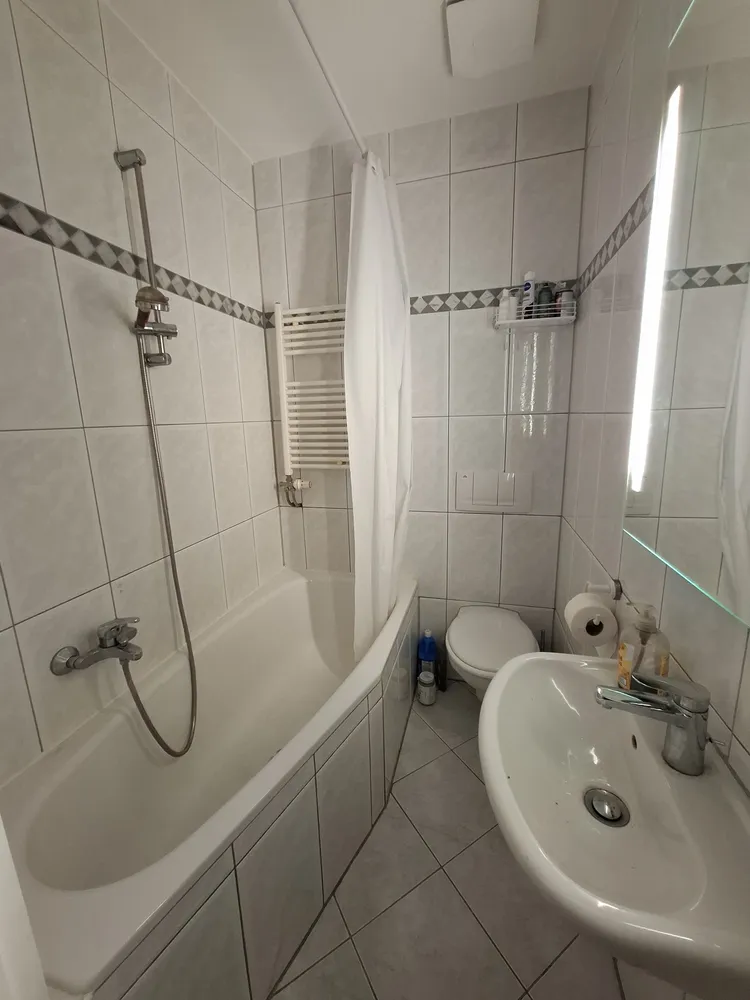6 Zimmer Wohnung mit 140 m² in Plauen – Bild 9