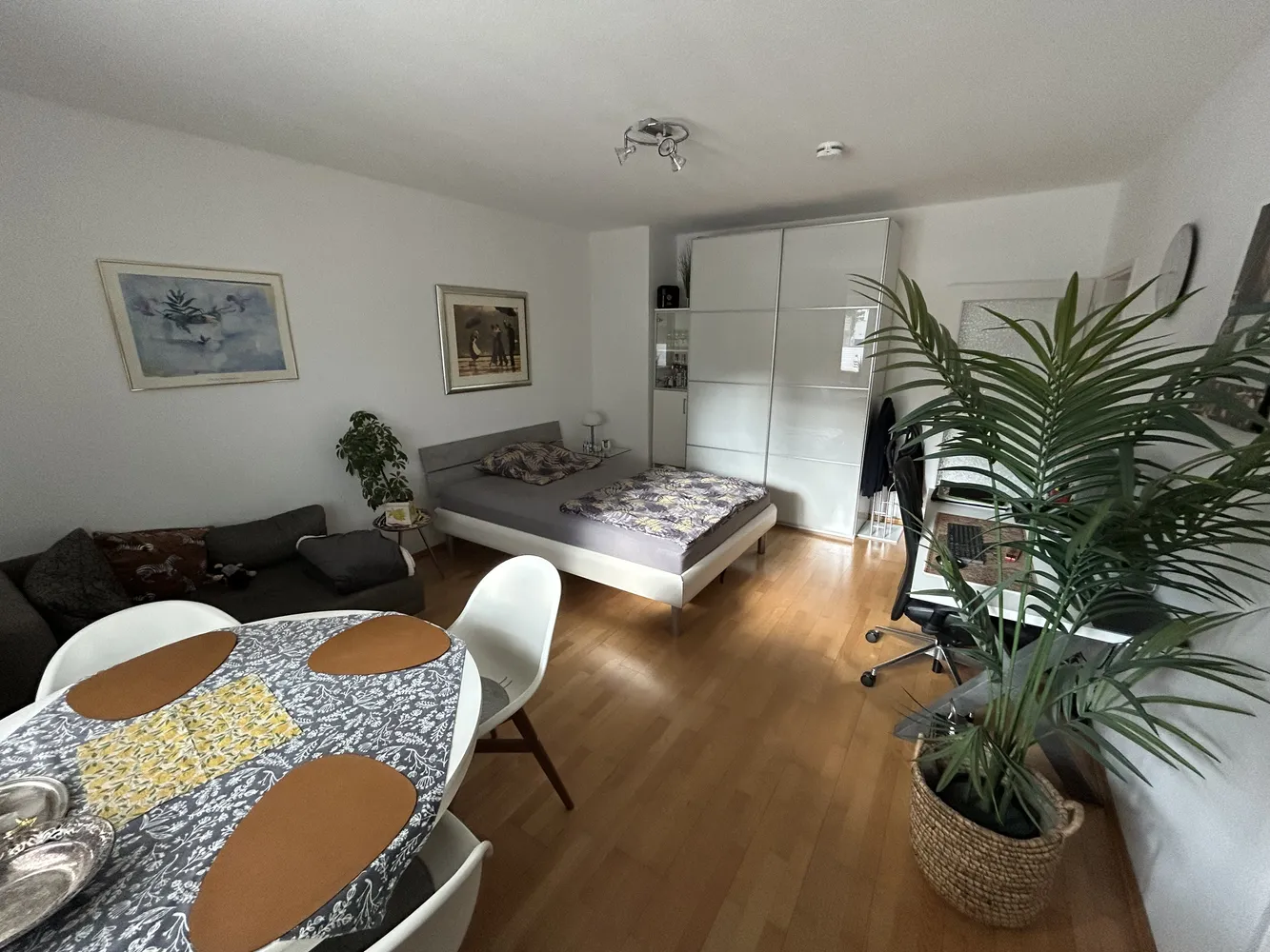 1 Zimmer Wohnung mit 31 m² in Frankfurt am Main – Bild 1