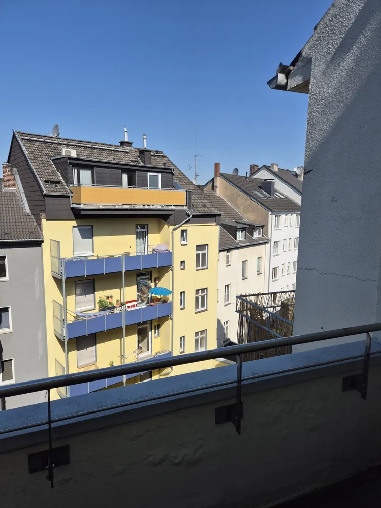 2 Zimmer Wohnung mit 70 m² in Düsseldorf – Bild 12
