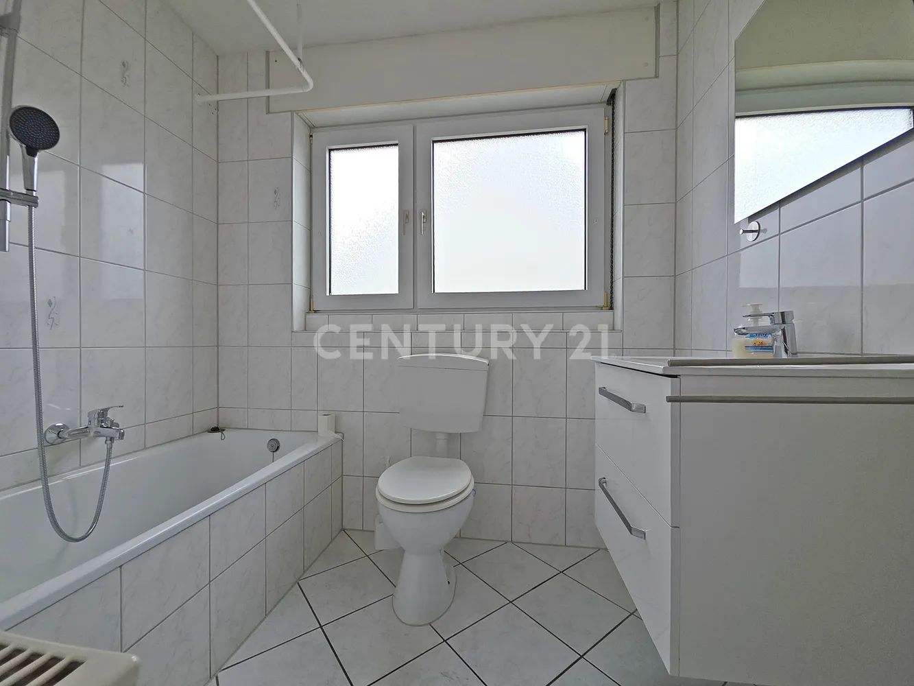 3 Zimmer Wohnung mit 90 m² in Saarbrücken – Bild 9