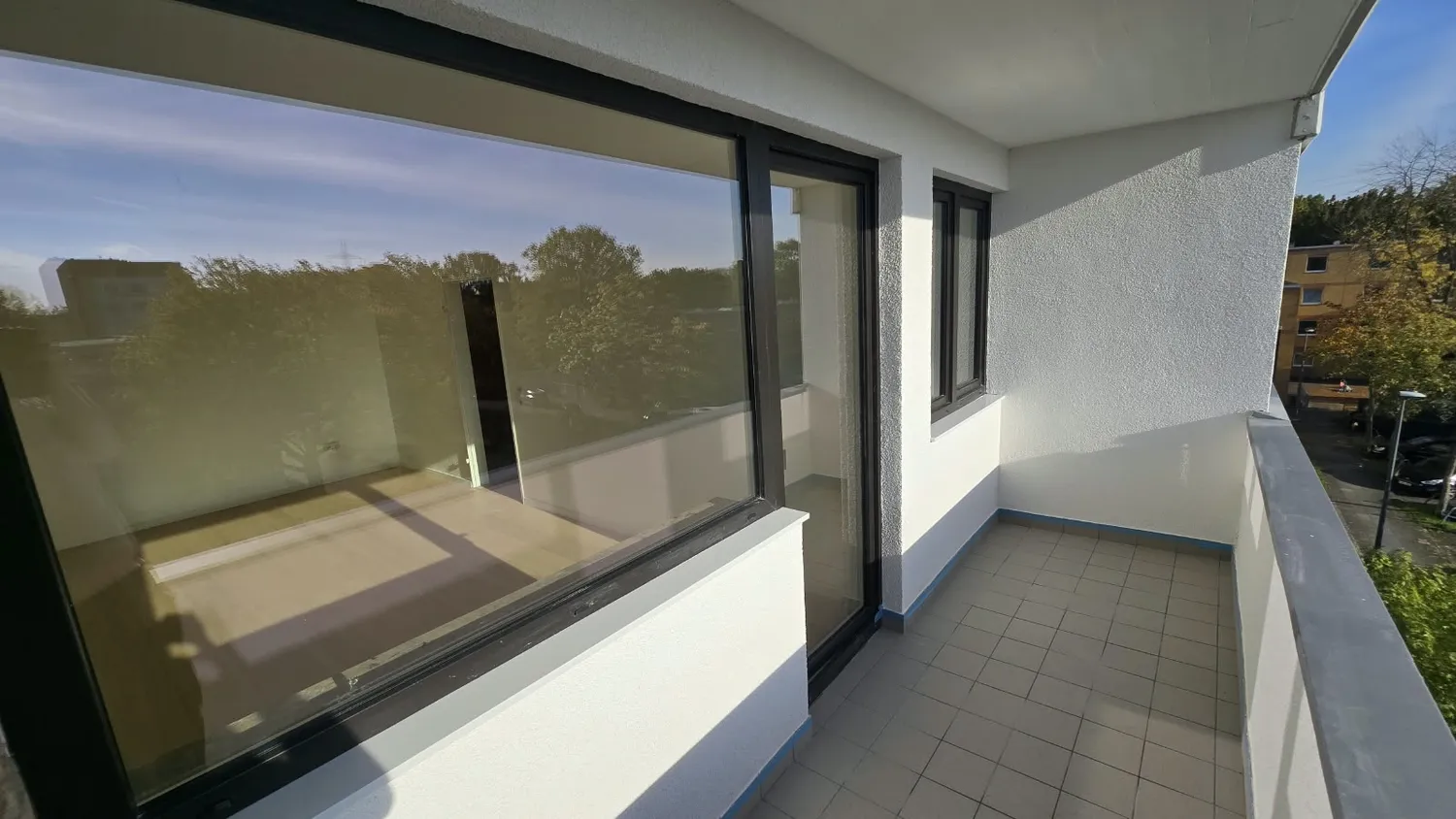 2 room apartment with 67 m² in Cologne – Photo 1