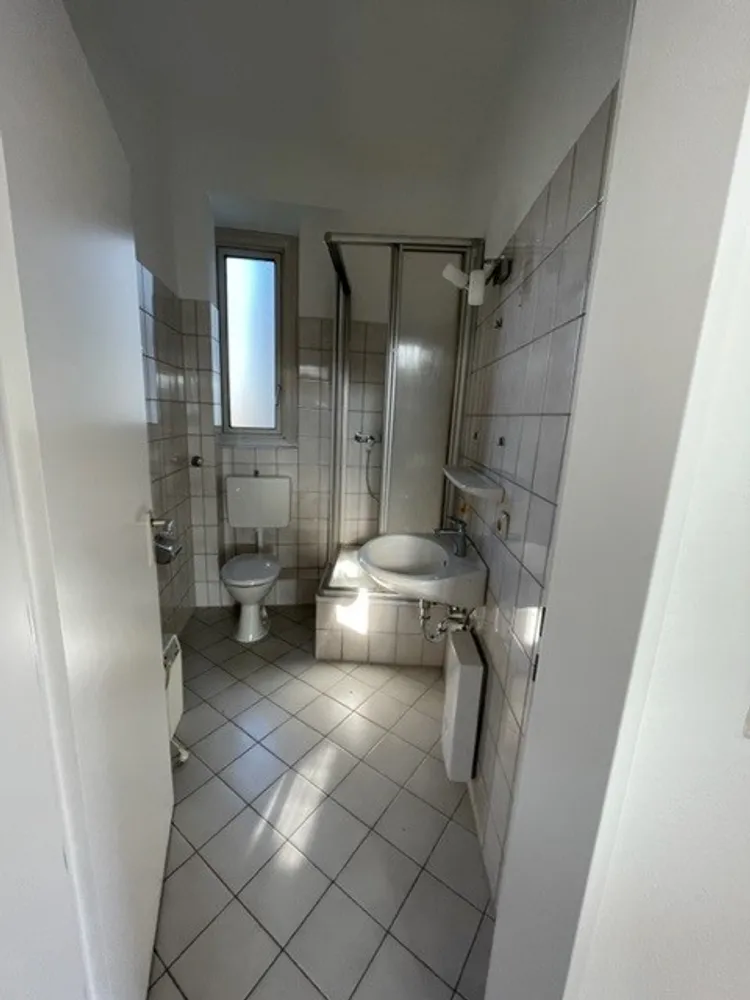 2 Zimmer Wohnung mit 52 m² in Düsseldorf – Bild 4