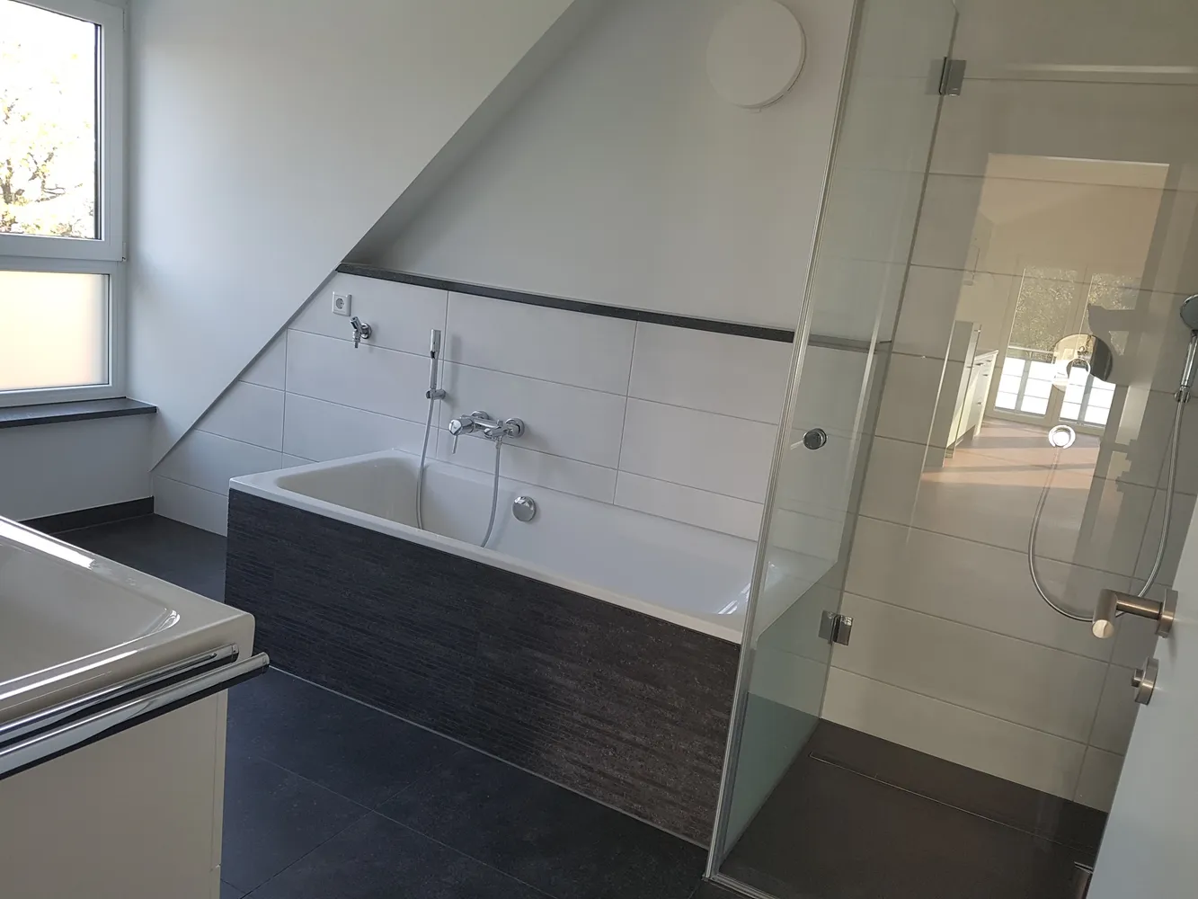 2 room apartment with 70 m² in Munich – Photo 3