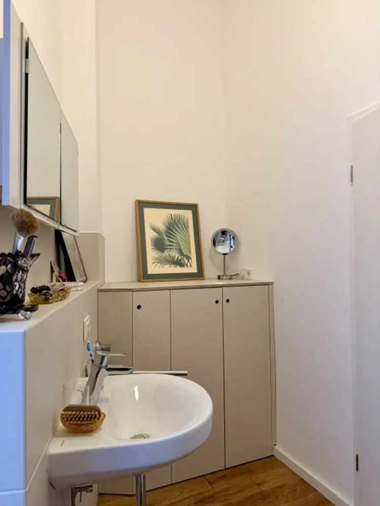 1 Zimmer Wohnung mit 42 m² in Köln – Bild 8