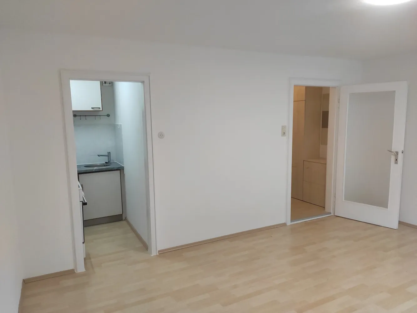 1 Zimmer Wohnung mit 28 m² in Augsburg – Bild 6
