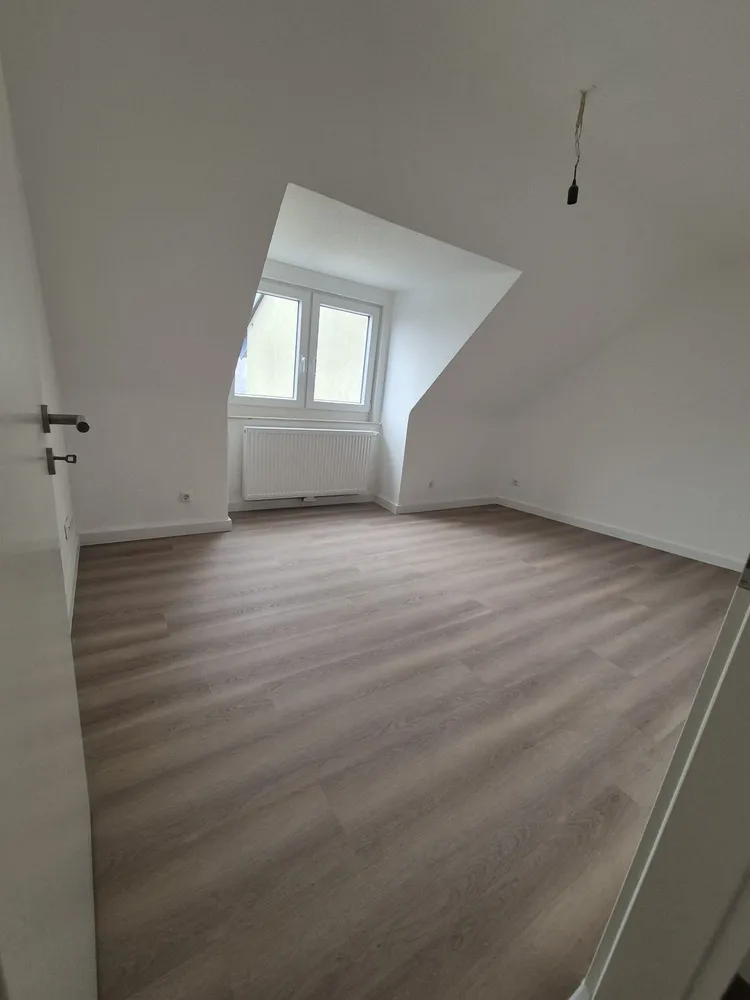 3 Zimmer Wohnung mit 130 m² in Essen – Bild 7