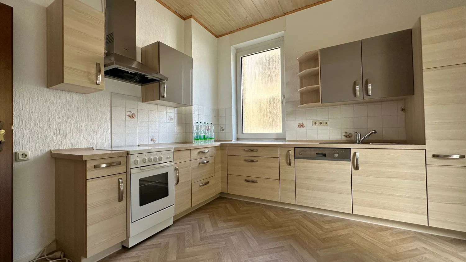 2 Zimmer Wohnung mit 72 m² in Wiesbaden – Bild 7