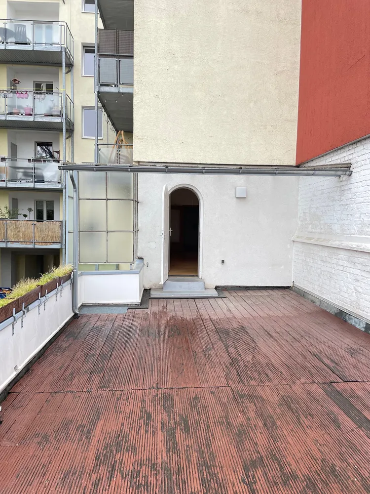 4 Zimmer Wohnung mit 116 m² in Düsseldorf – Bild 3