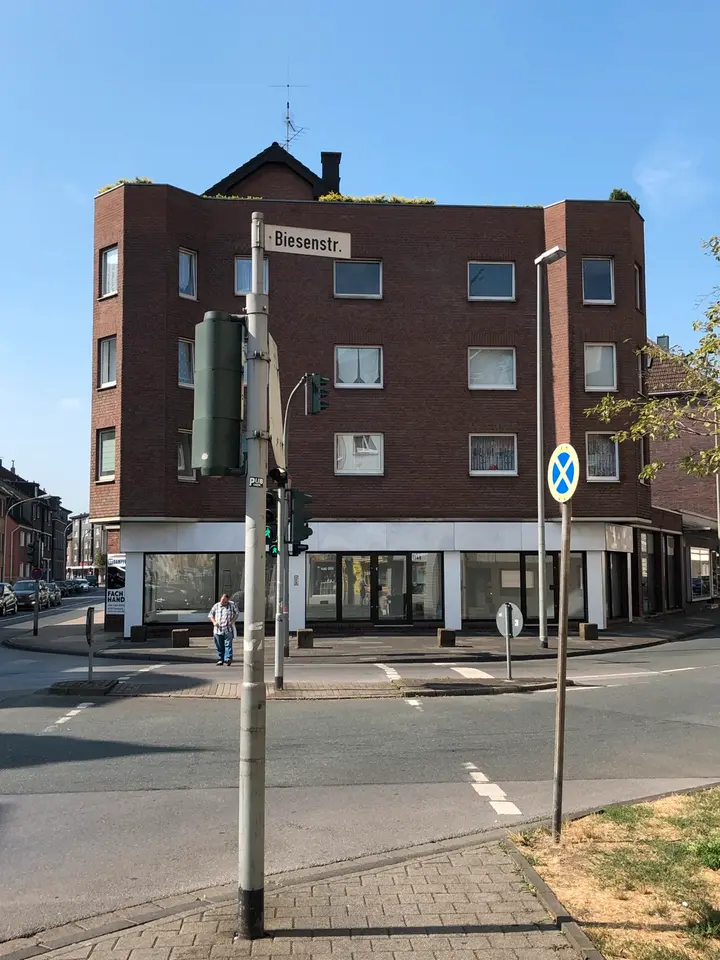 2 Zimmer Wohnung mit 60 m² in Duisburg – Bild 1