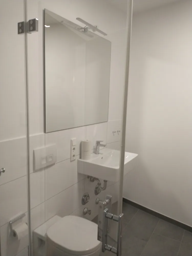2 Zimmer Wohnung mit 56 m² in Düsseldorf – Bild 2