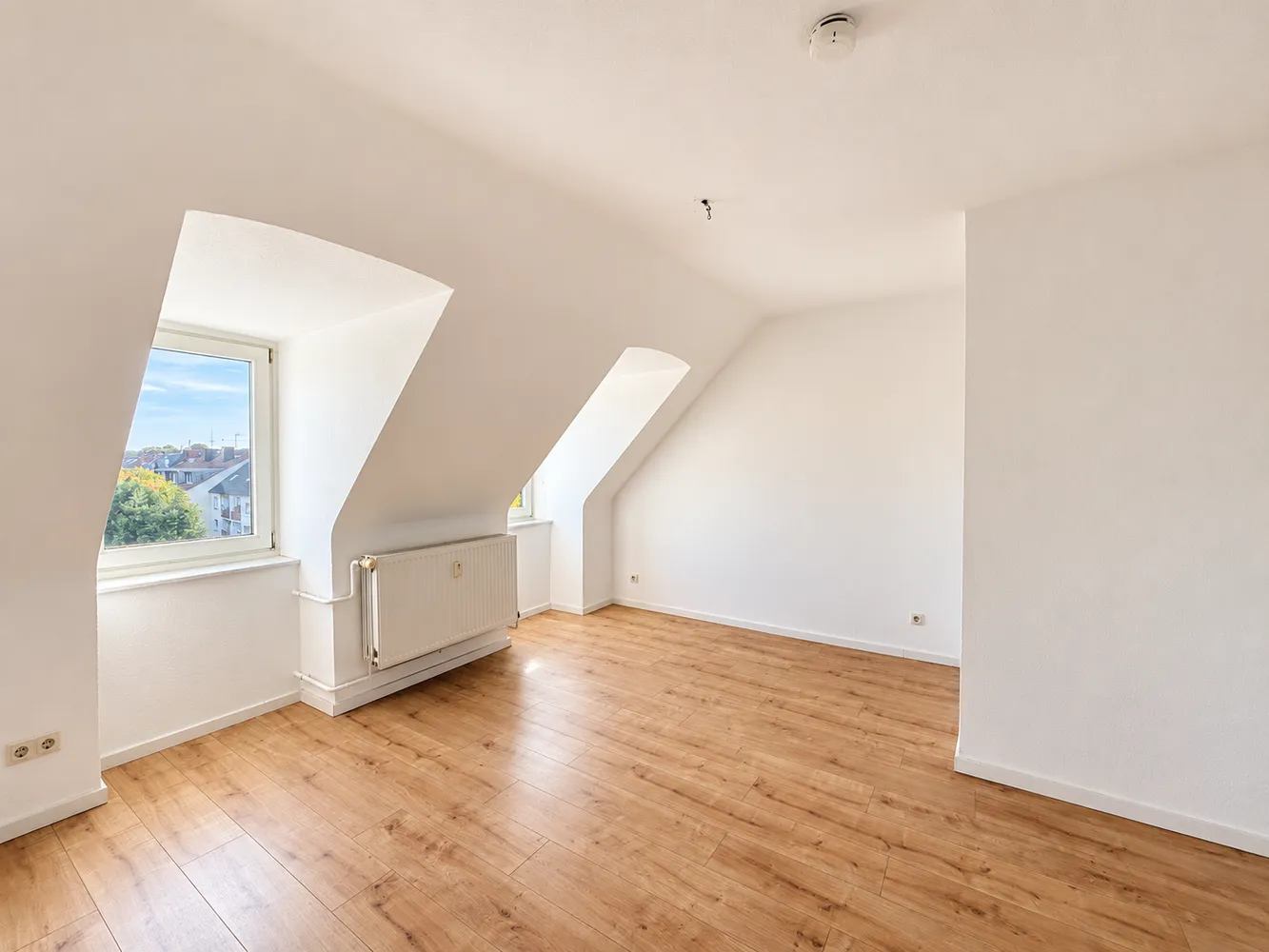 2 room apartment with 56 m² in Duisburg – Photo 2