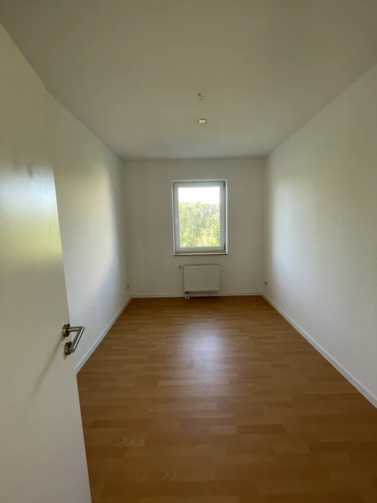 4 Zimmer Wohnung mit 96 m² in Magdeburg – Bild 7
