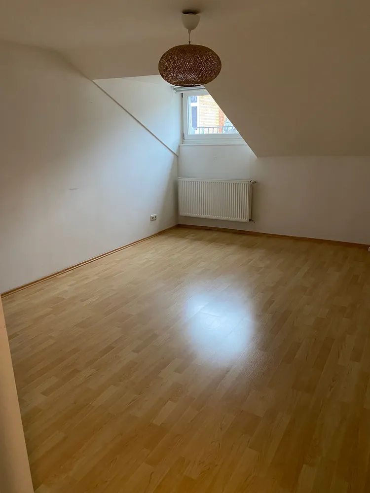 2 Zimmer Wohnung mit 49 m² in Wiesbaden – Bild 2