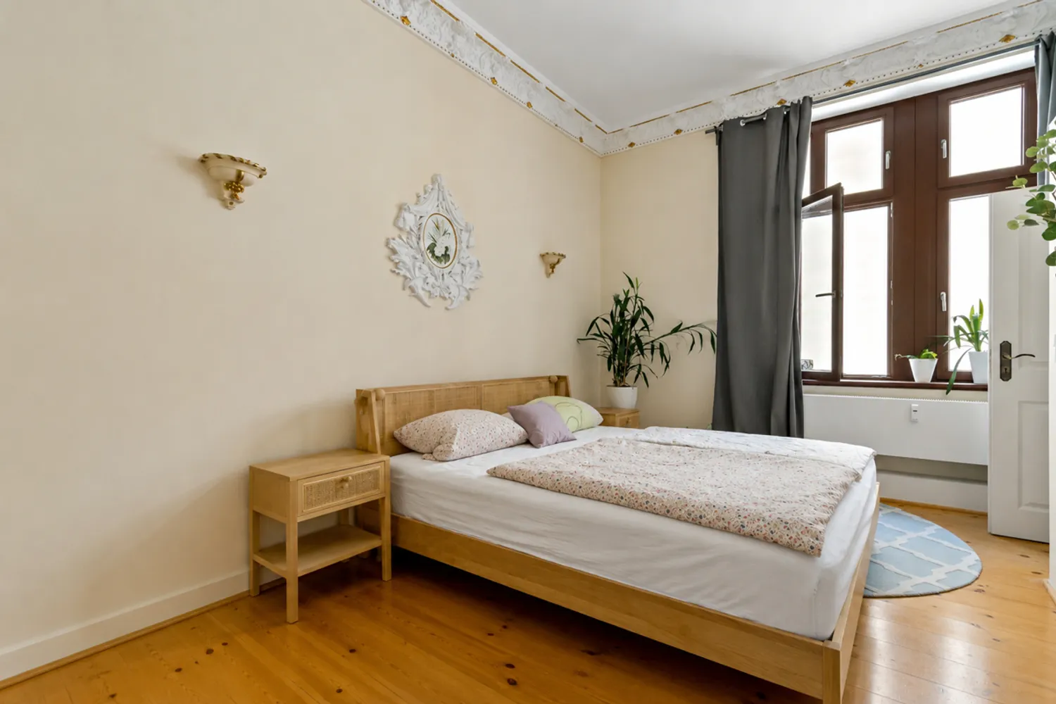 2 Zimmer Wohnung mit 80 m² in Halle (Saale) – Bild 4