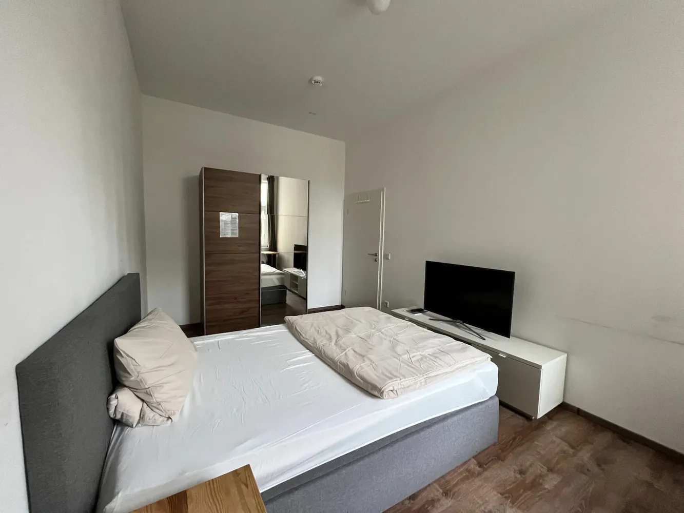 WG-Zimmer mit 15 m² in Frankfurt am Main – Bild 3