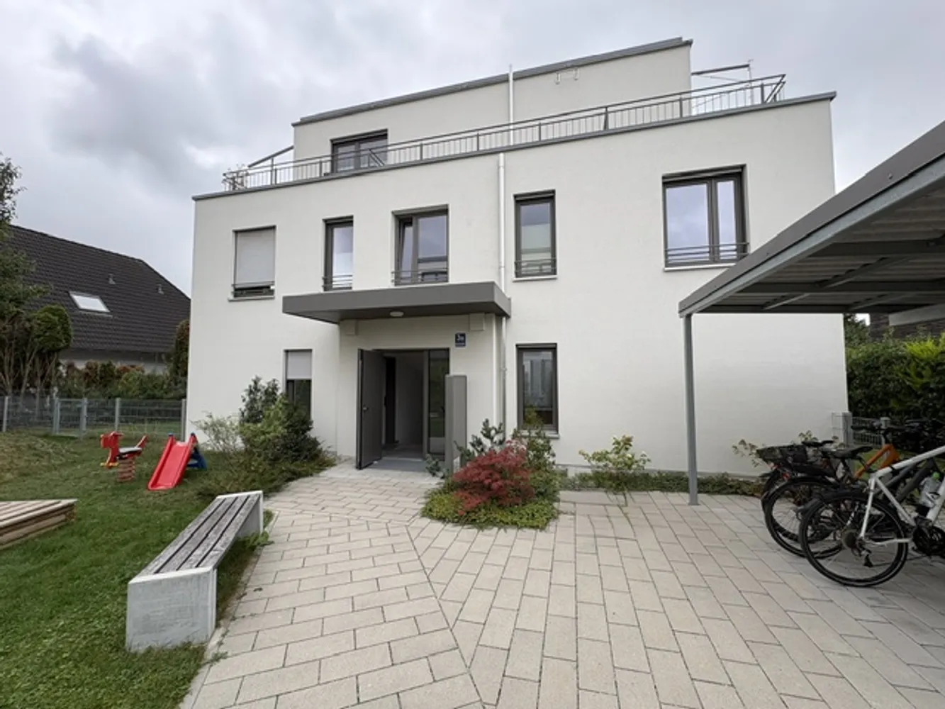 1 room apartment with 39 m² in Munich – Photo 1
