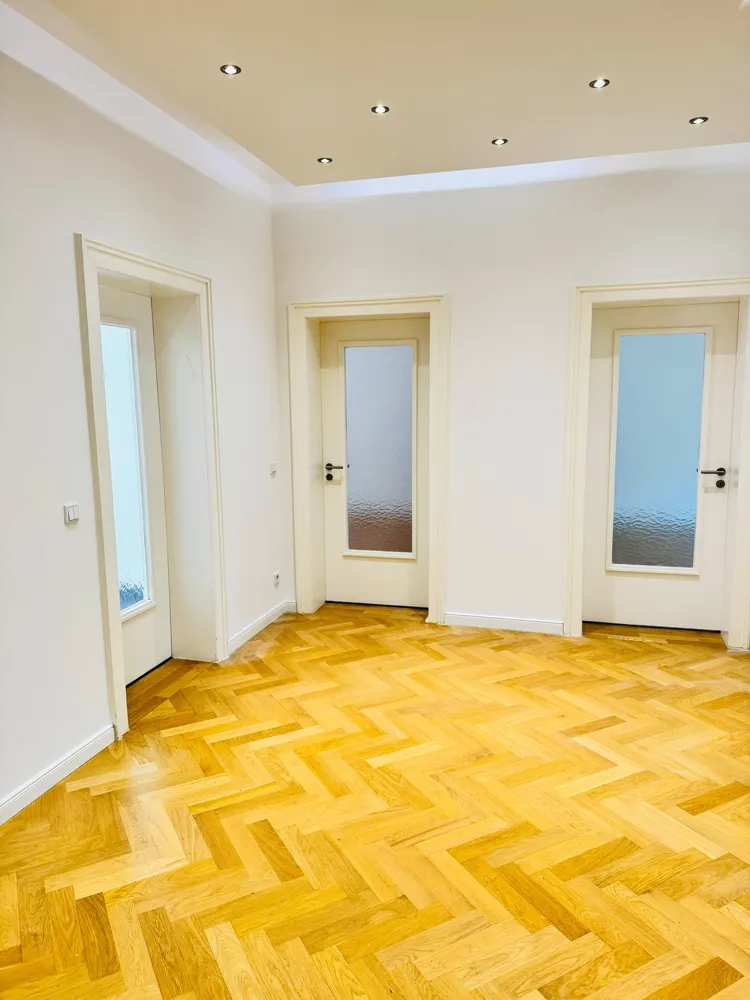 4 Zimmer Wohnung mit 140 m² in Düsseldorf – Bild 8