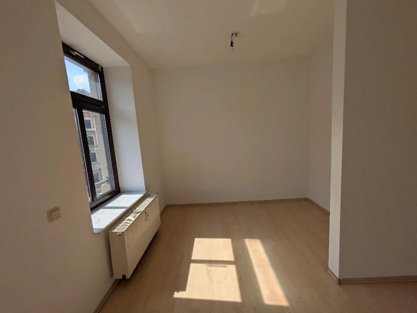 1 Zimmer Wohnung mit 33 m² in Chemnitz – Bild 2